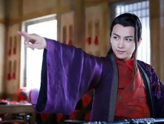 可怜又可恨的反派角色,可恨但又可怜的角色