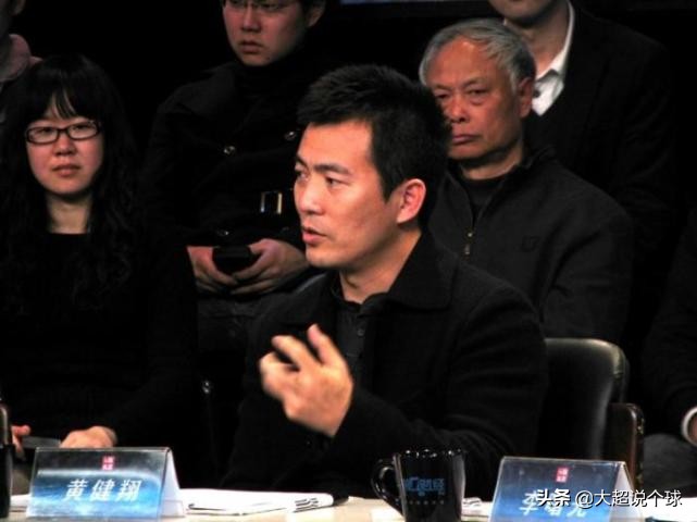 不怵日本！足协主席私聊给李铁解压，黄健翔：14亿人都会挺国足