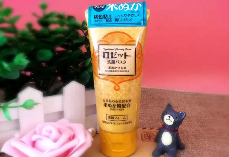 平价超好用的洗面奶男生,平价又好用的洗面奶男生使用