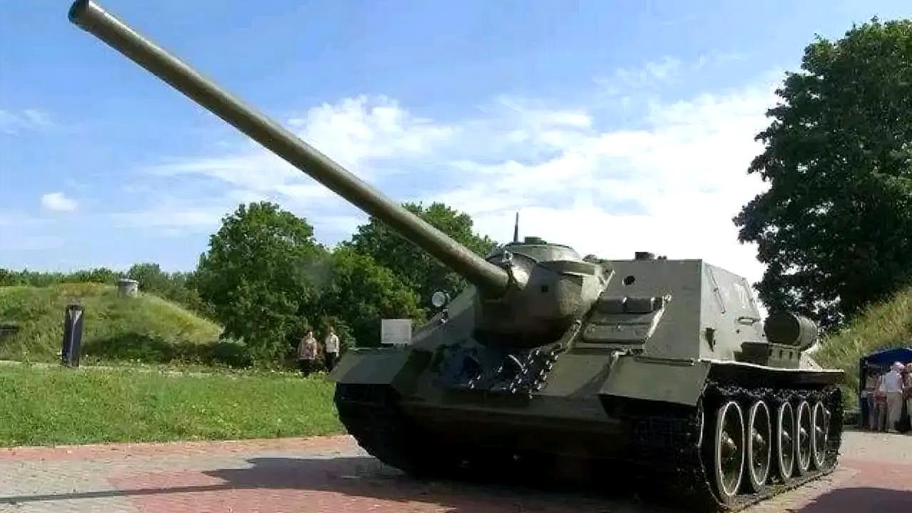 二战苏联su152歼击车,苏联二战最强坦克歼击车