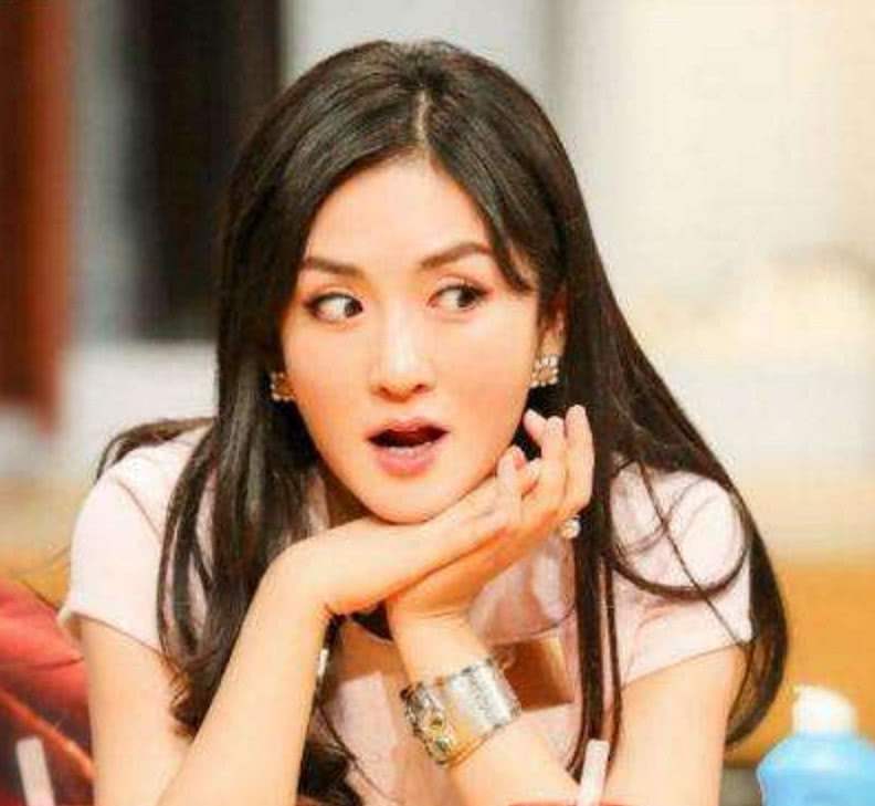 谢娜崩溃的处理方式,谢娜崩溃痛哭