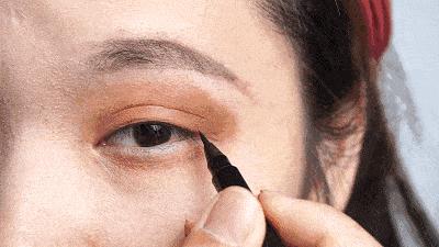 眼影盘小巧便携懒人眼影,不用刷子快速画眼影