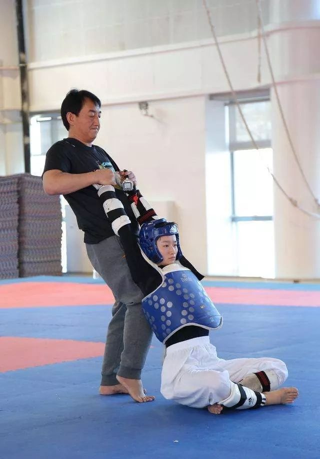 金牌教练是怎么当上的,金牌教练需要什么条件