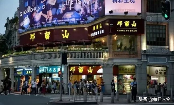 许留山齐名甜品店,许留山芒果甜品