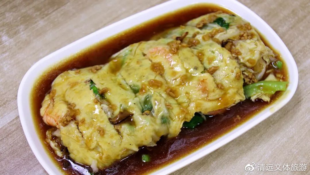 这些在学校周边开了十几年的小吃店，陪伴了多少人的青葱岁月！