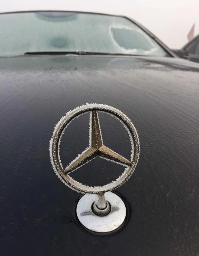 三十万的奔驰哪个好点,三十万的奔驰和凯美瑞