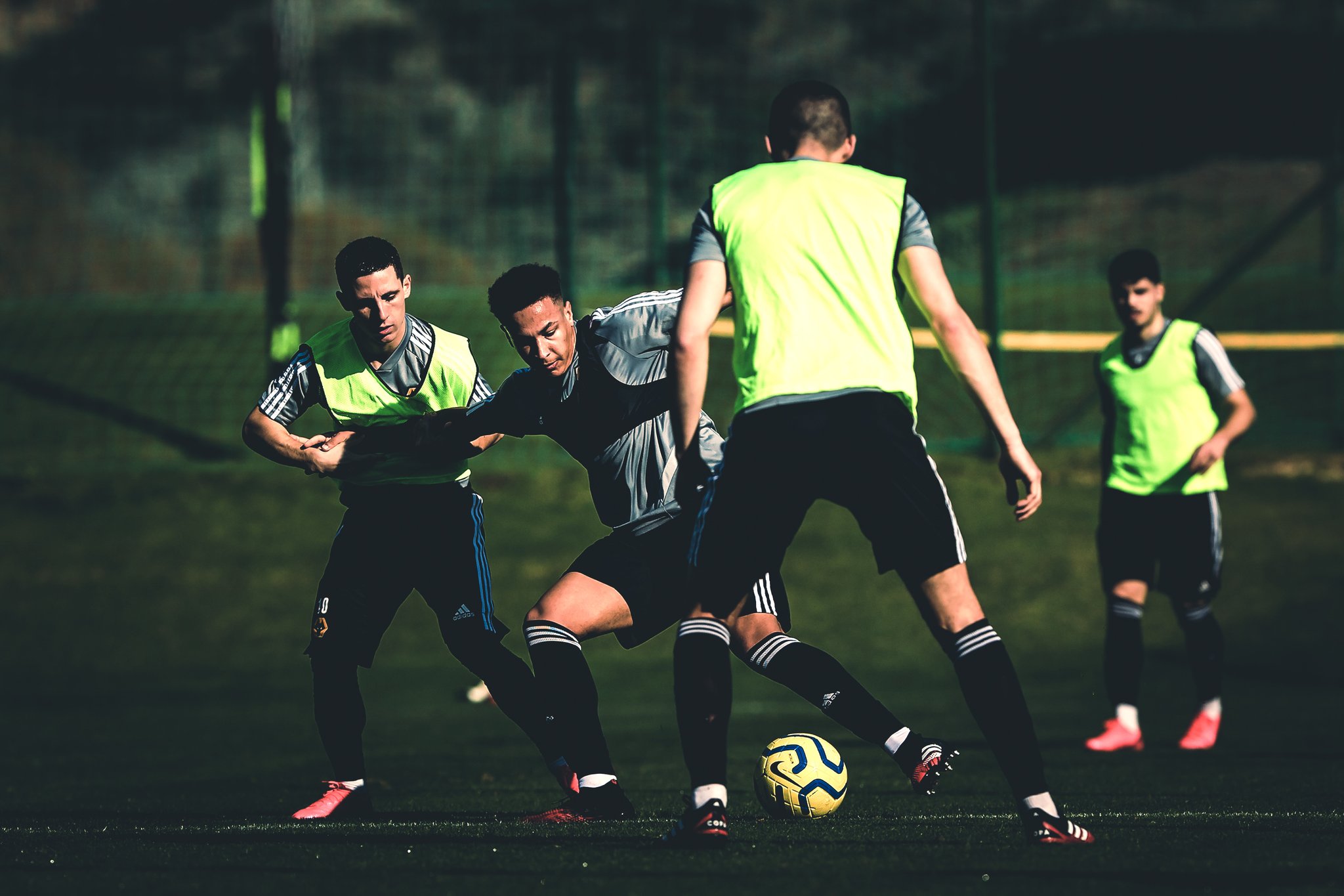 英超巨人杀手狼队,巨人杀手狼队