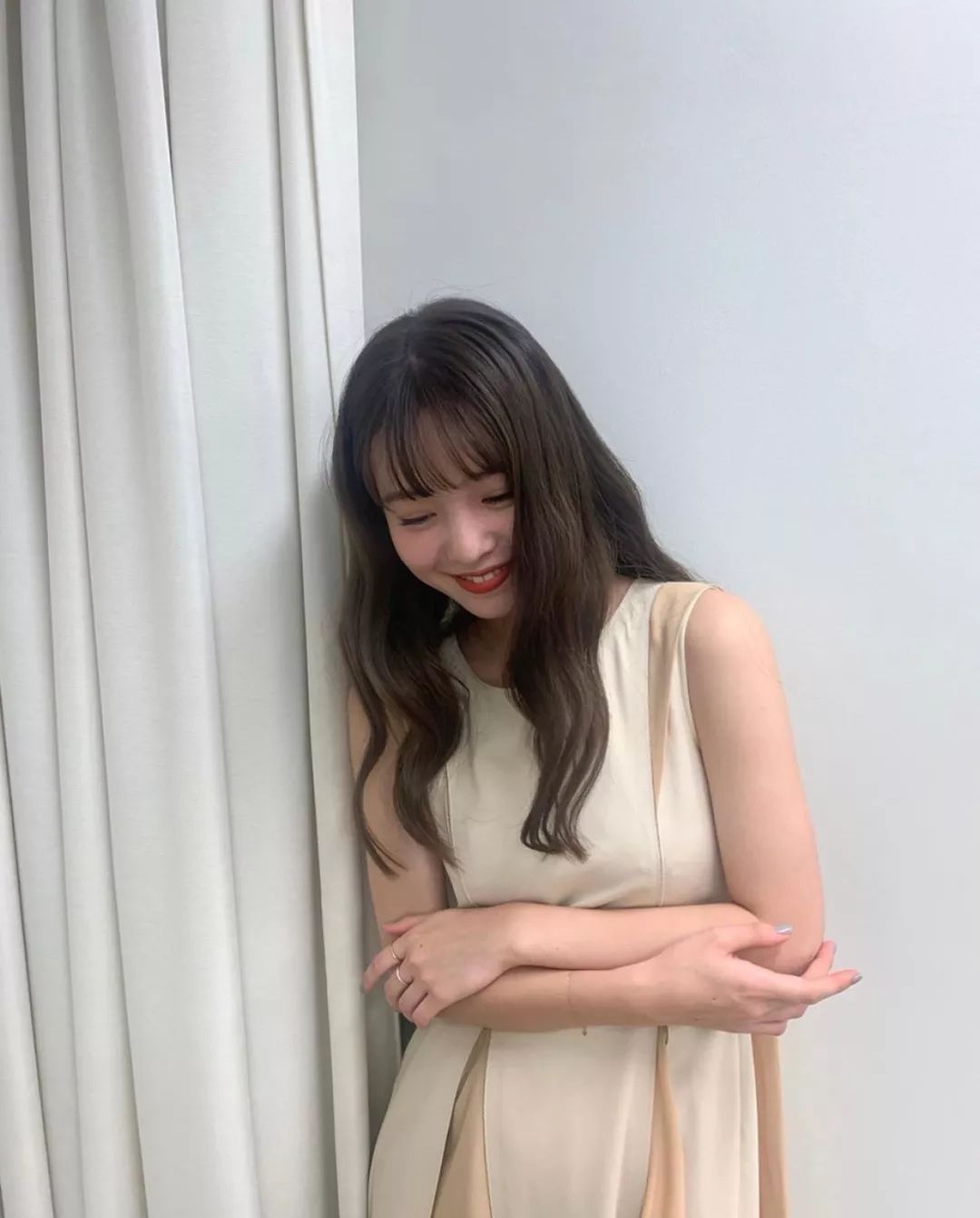 方圆脸适合的发型烫发,方圆脸适合的发型实况图