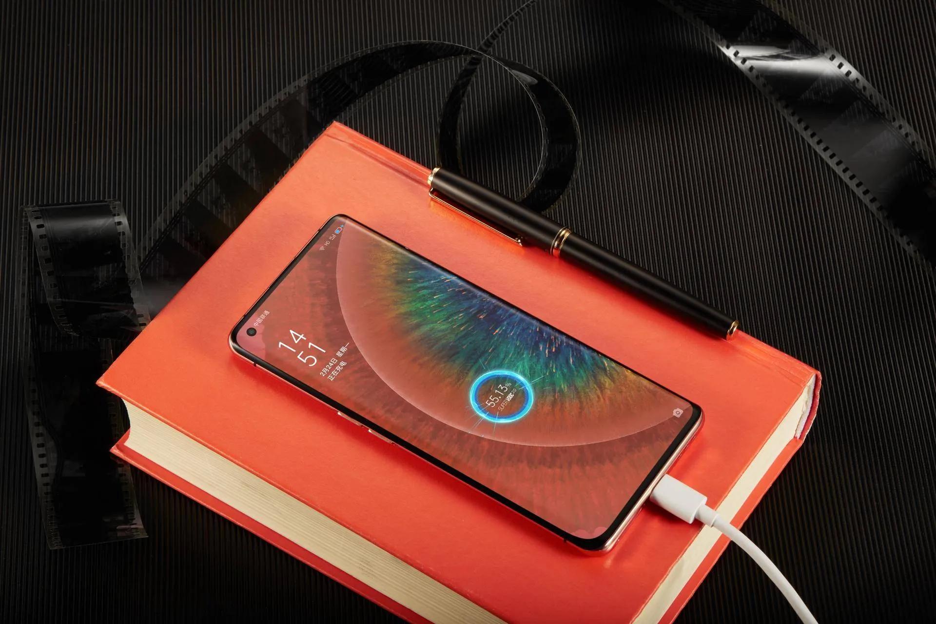 手机充电充不满就拔掉有什么影响,苹果手机充电99充不满怎么回事