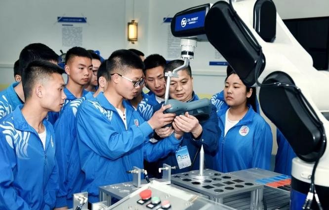 初中毕业上什么中职学校好,考不上高中读什么中专学校好