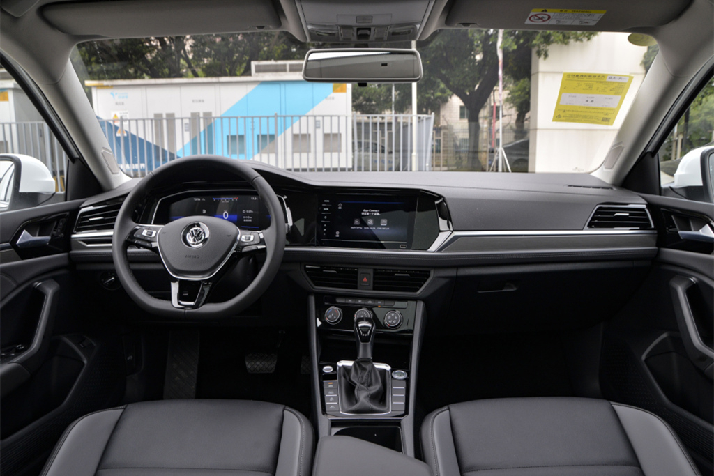 2021大众速腾车优点缺点,大众速腾值得买吧