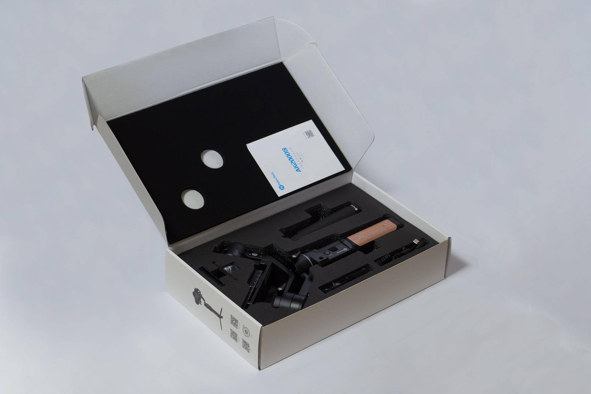 飞宇2000c稳定器使用教程,致迅稳定器与飞宇2000c哪个好