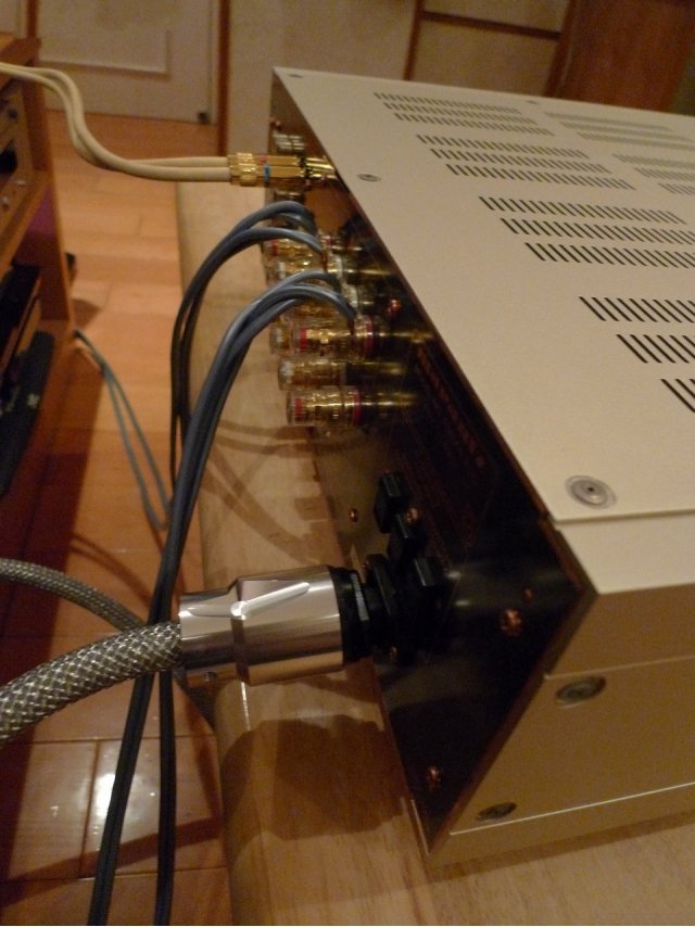 音响初烧也要有HIEND精神，马兰士宝华银线脚垫扩散板统统拿来用