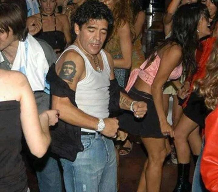 80年代球王马拉多纳,球王马拉多纳为啥吸毒