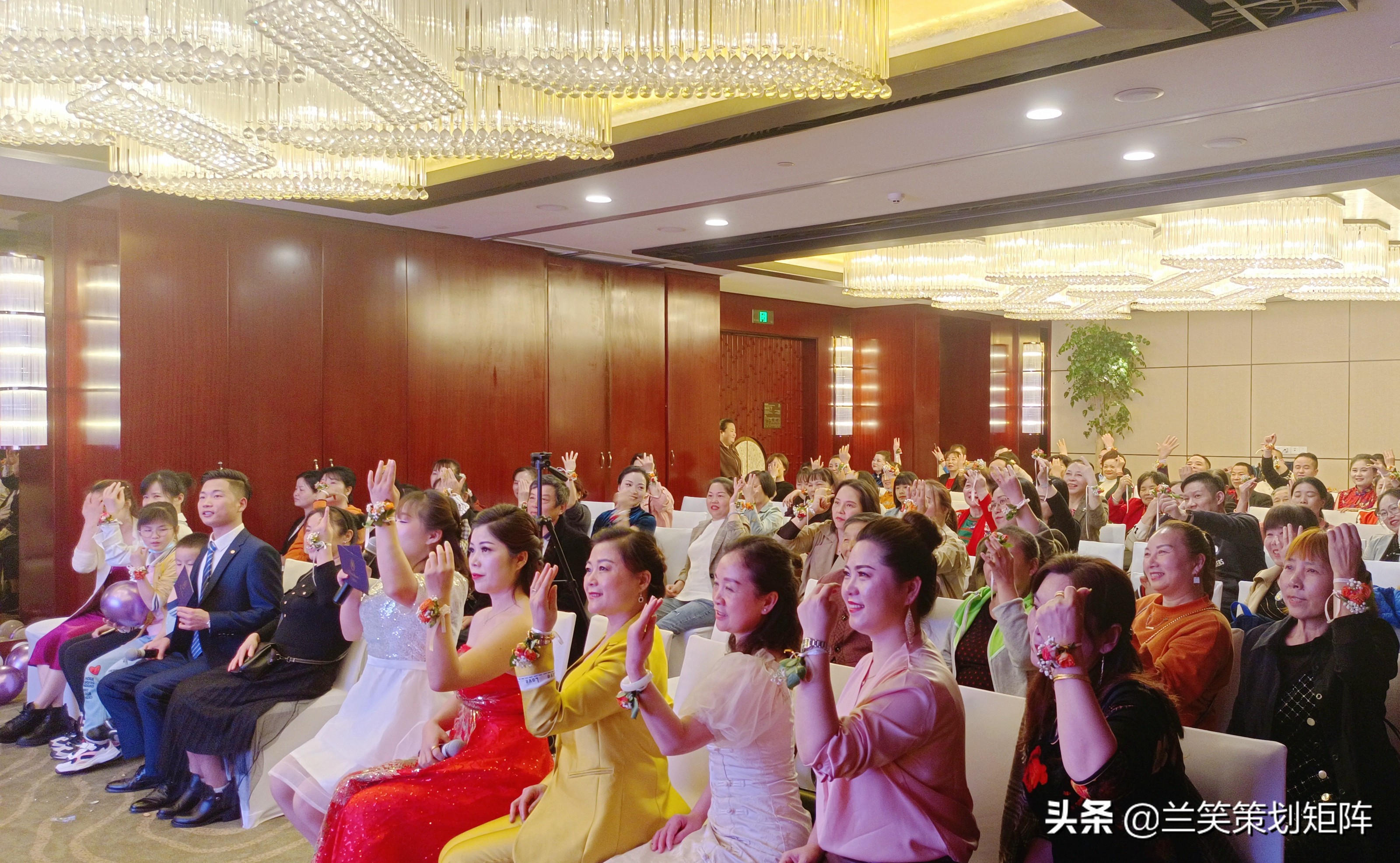 完美遇见女主角,完美遇见美容盘发