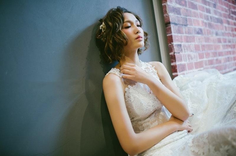 短发控发型图片,韩式简约新娘短发造型