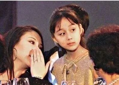 赌王女孩何超欣,赌王女儿何超欣减肥