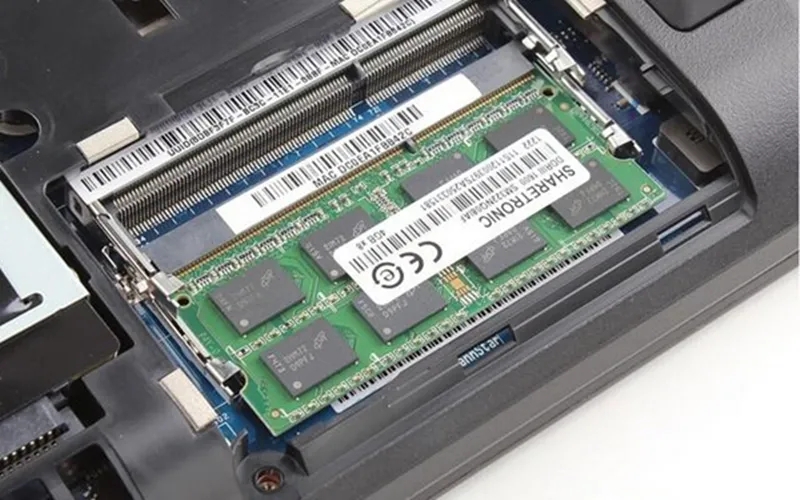 为什么安装内存显示8g可用却是3.4g,win10电脑8g内存为什么只有4g可用