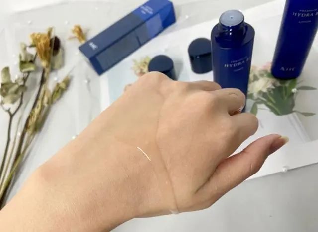 月入3000能用海蓝之谜吗,海蓝之谜和sk2水乳哪个好用