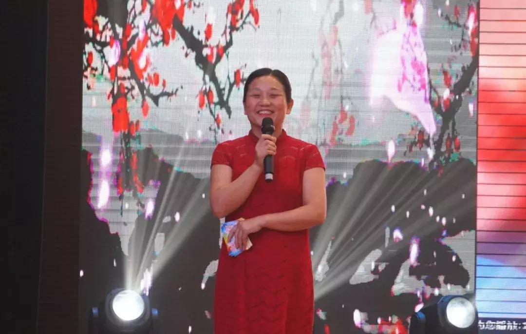 教师节致敬每一位好老师,教师节致敬老师简短文章