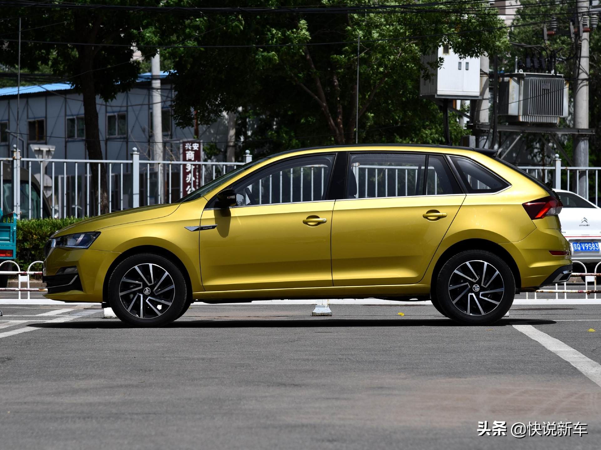 2014斯柯达昕动1.6自动挡油耗,油耗不输飞度