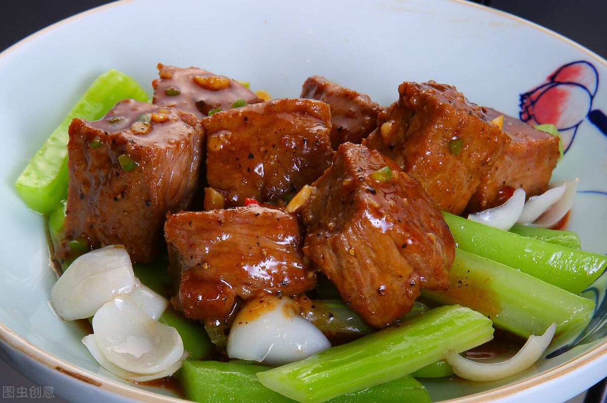 狗狗拉血呕吐没精神是什么原因,狗狗晕车呕吐没精神没食欲怎么办