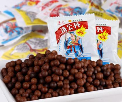 只卖“一毛钱”的零食，我赌50包香酥米，全吃过的估计都快奔4了