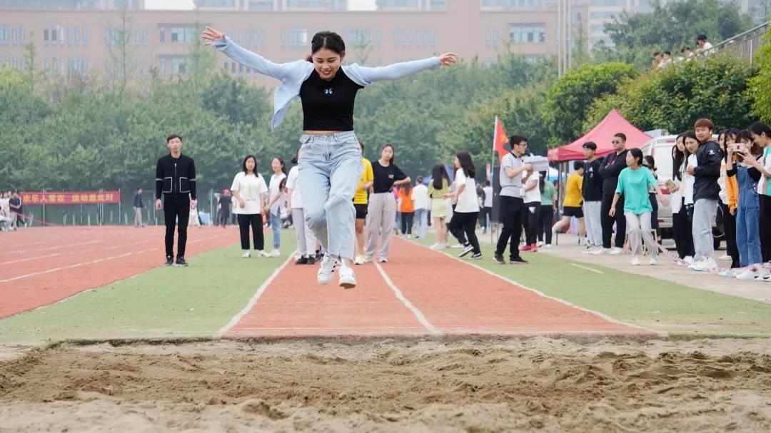 飒!123张图,带你“动+静”看赛场