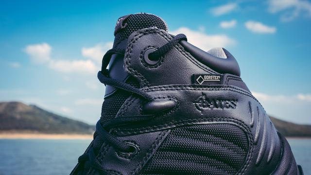 户外达人穿搭,战术靴冬季测评