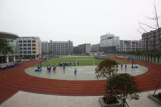 走近名校视频,川大附中博士班