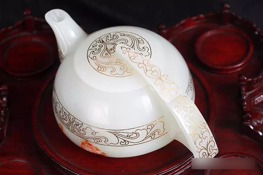 为什么说黄金有价玉无价呢,为什么说黄金是最有价值的