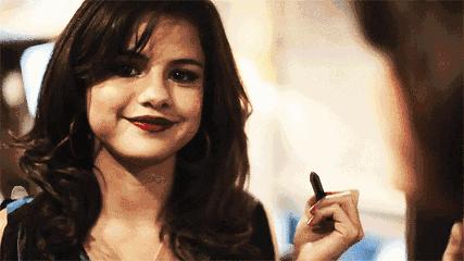 散粉粉饼和蜜粉的区别在哪,散粉和蜜粉粉饼的区别是什么