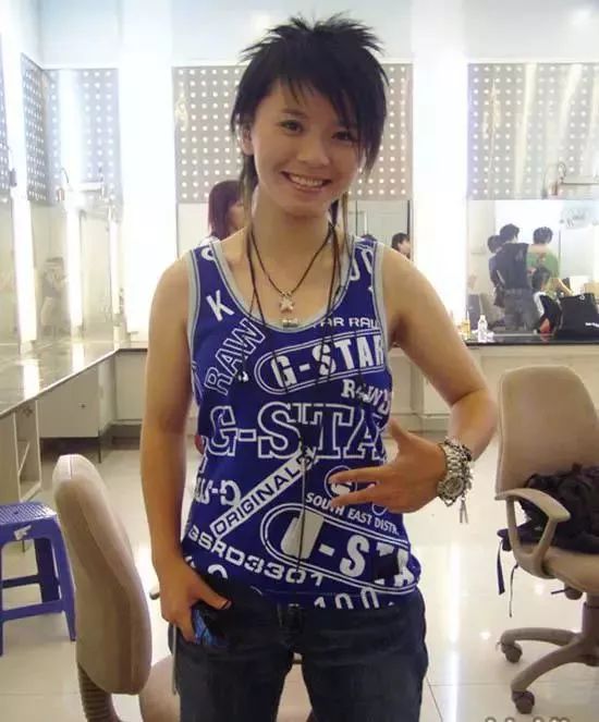 没有逆袭，不是爽文女主，31岁黄雅莉的人生就输了？