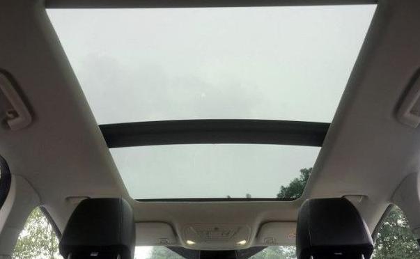 翼虎降价促销优惠3万元,2014款福特翼虎带全景天窗贵不贵