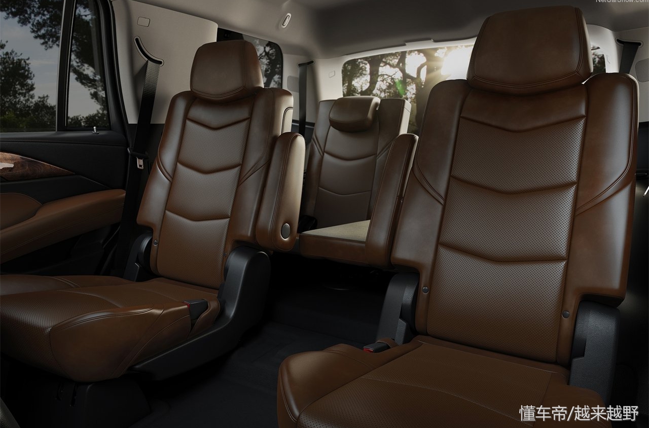 后排座椅放平可以当床的国产suv,suv后排空间大能放平的车是什么