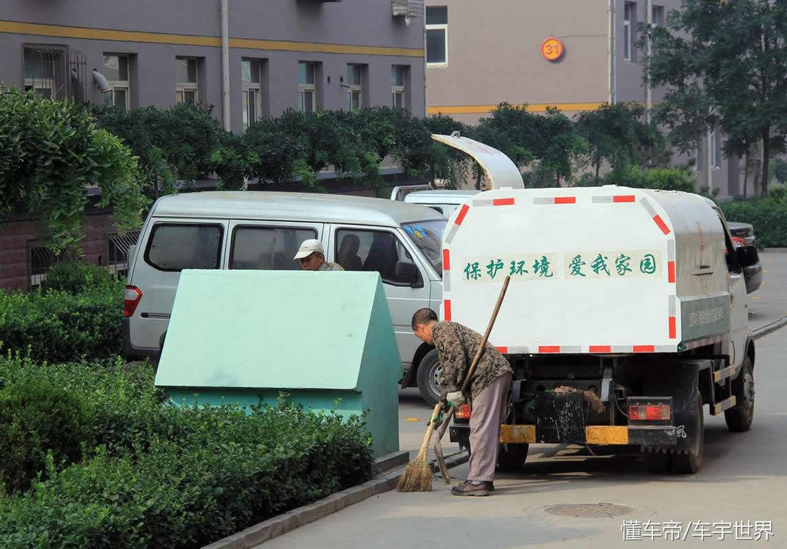 汽车乱停堵路怎么解决,别的车乱停