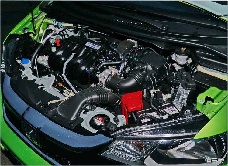 飞度车的缺点和优点,飞度神车值得购买吗