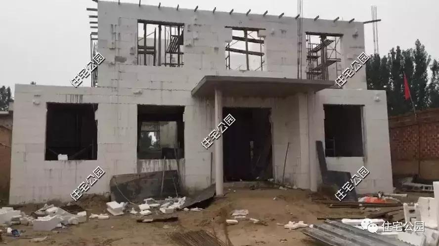 红砖价格一路狂飙,自建房用的红砖最新价多少钱一块