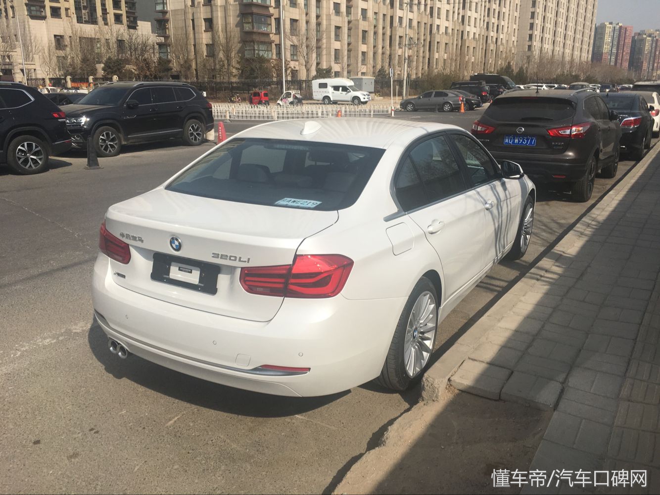 宝马320xdrive值得购买吗,宝马320lixdrive试驾