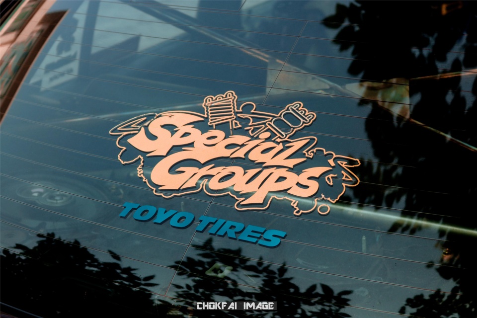 几几年的马自达323最好看,亲手打造超级车