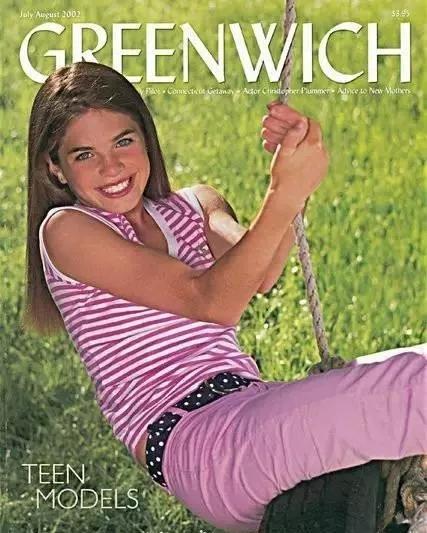 只因说错话，白宫美女主任哭着辞职，却依然被评为职场教科书员工