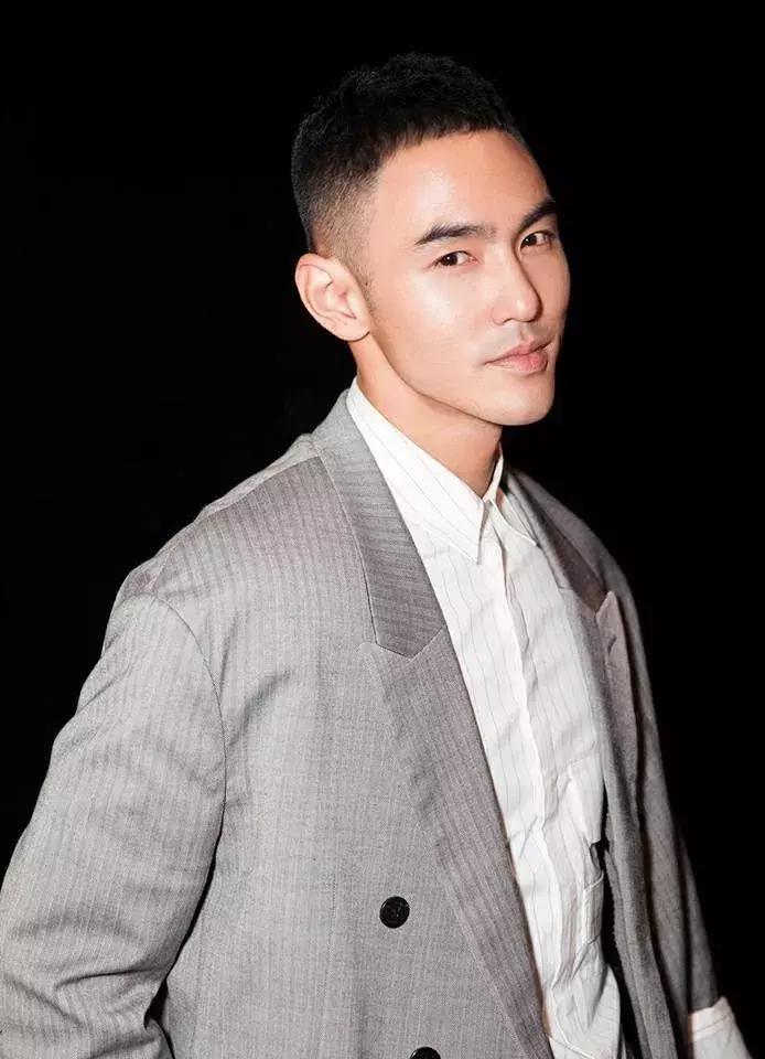 发际线高额头太饱满适合什么发型,发际线大额头高适合的发型