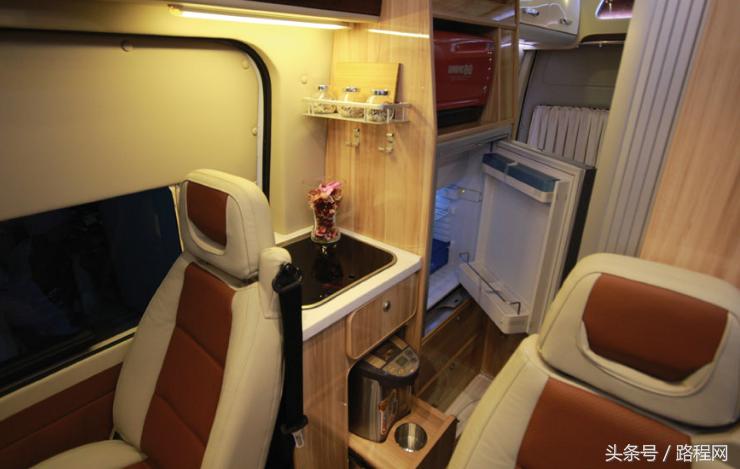 新款江铃新全顺b型房车,江铃新全顺b型房车