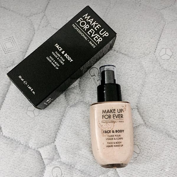 彩妆油皮测评,爱出油的脸适合用什么牌子粉底