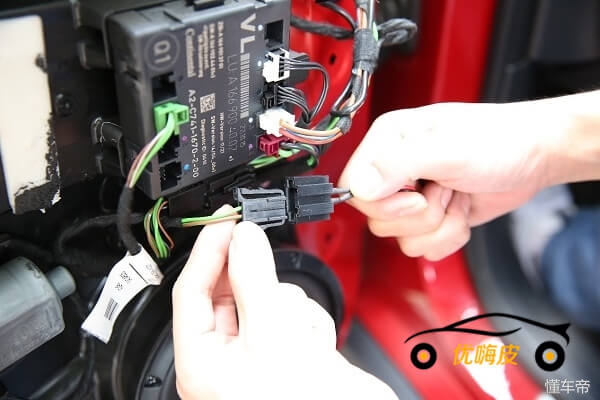 科鲁兹车主:来不及解释了!快上车!去听我的音响……