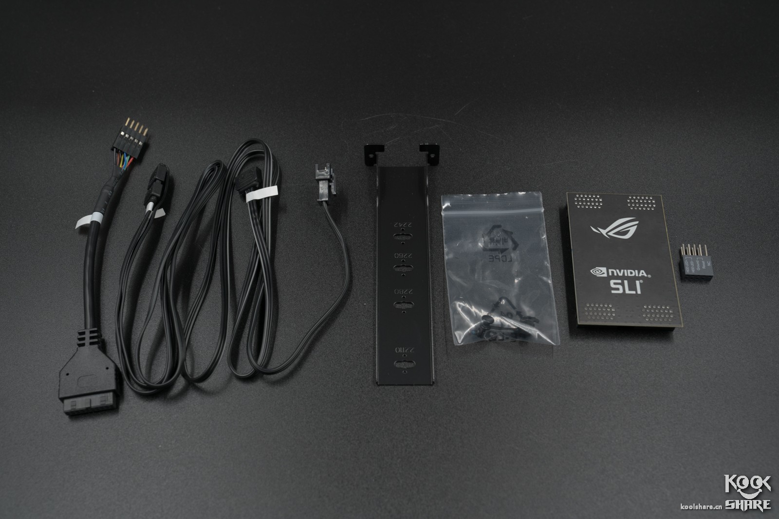 华硕rogmaximusz690formula,华硕rogmaximusapex主板