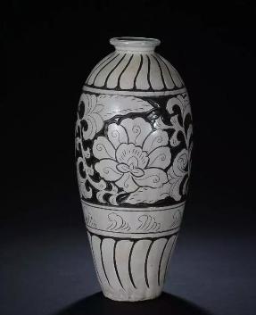 香港嘉德2024春拍瓷器,2015年香港苏富比秋拍瓷器