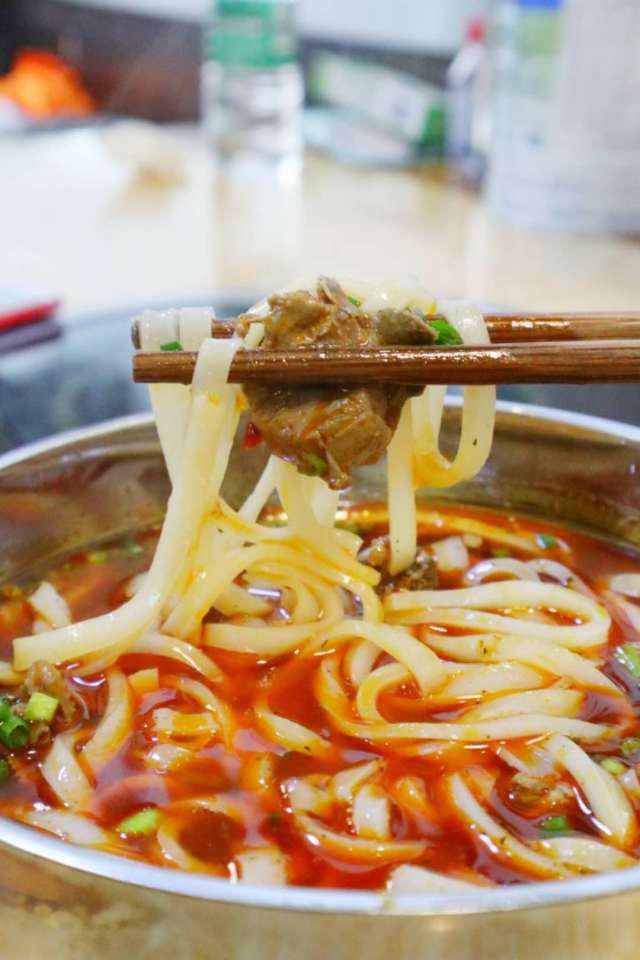 在贵阳花果园的上班族们，看了这篇文章，你确定还要点外卖？