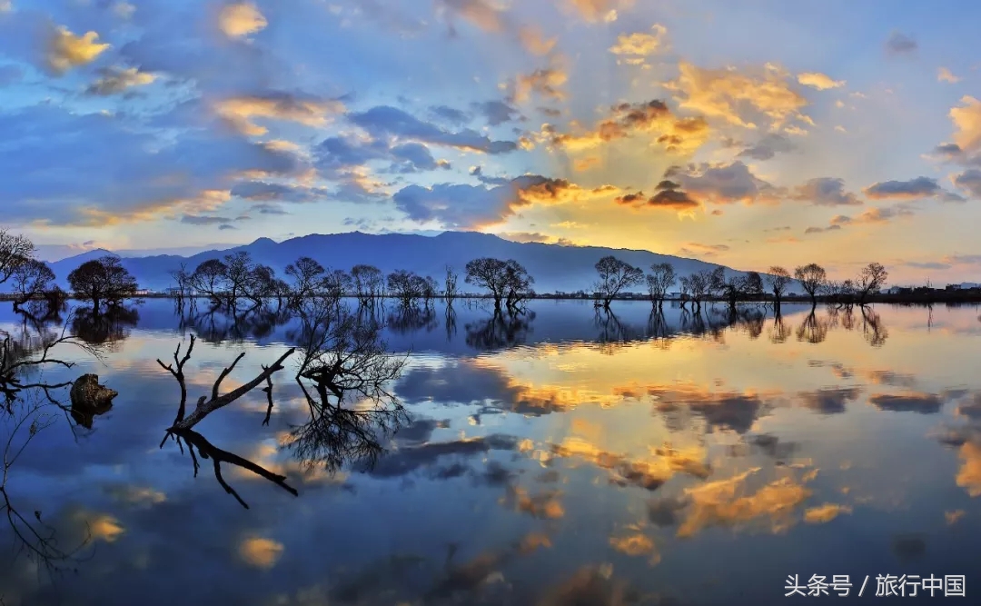旅游最美的风景在火车上,一张火车票走遍中国最美的地方