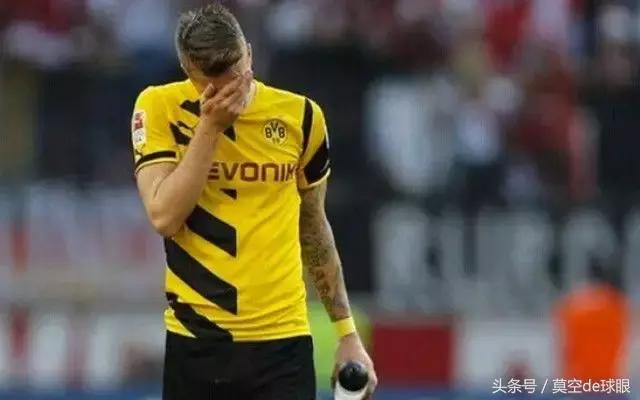 威斯特伦法球场南看台罗伊斯,威斯特伦法罗伊斯